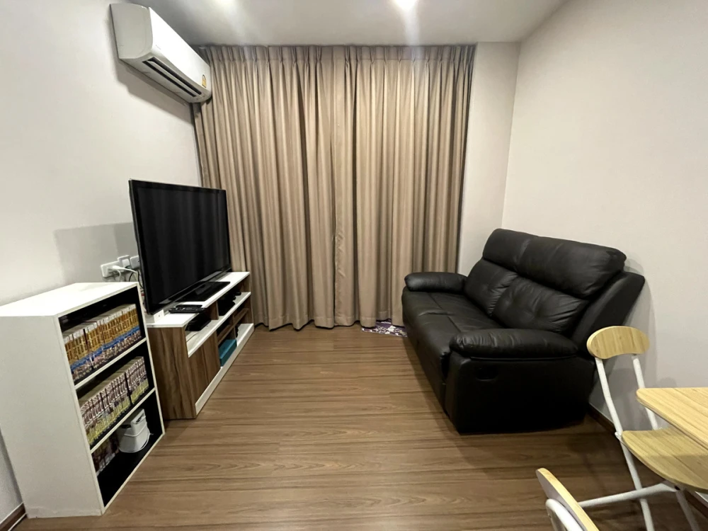 Selling Artisan Ratchada, 16th floor, east-facing with unobstructed view and bright, airy room. Interested in owning one? Book now!