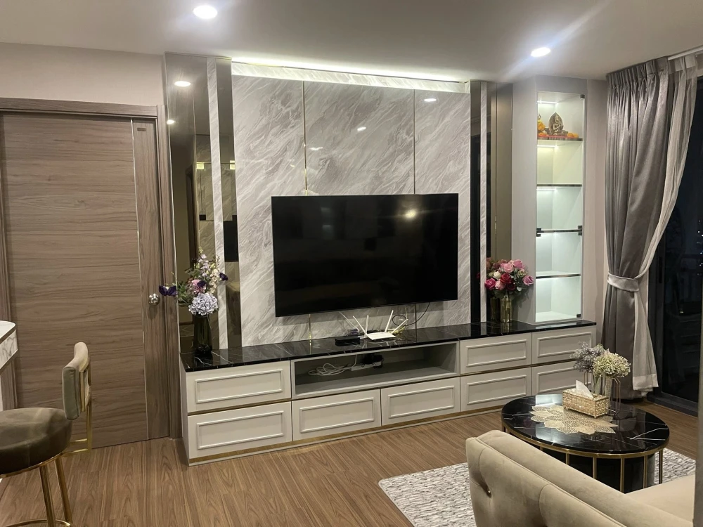 Selling Artisan Ratchada condo, ready to move in, fully furnished, high floor, great location. Book now!