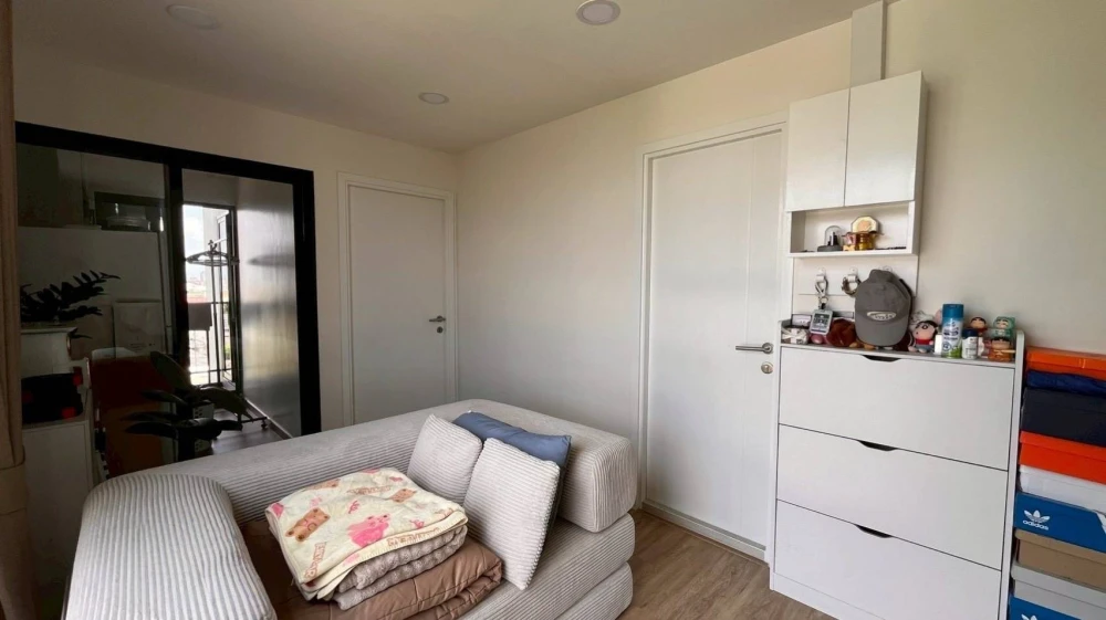 Asher Koop Ratchada condo for sale. Ready to move in. Spacious and comfortable. Book now!
