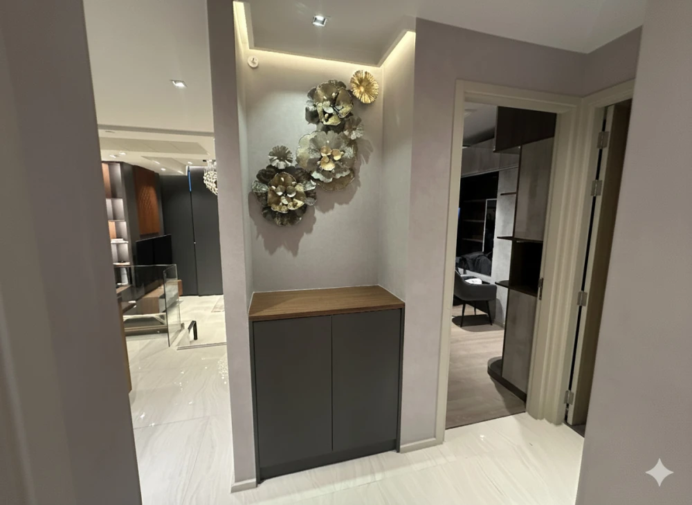 Selling a beautiful unit at Ashton Silom, 25th floor, fully furnished. Book now!