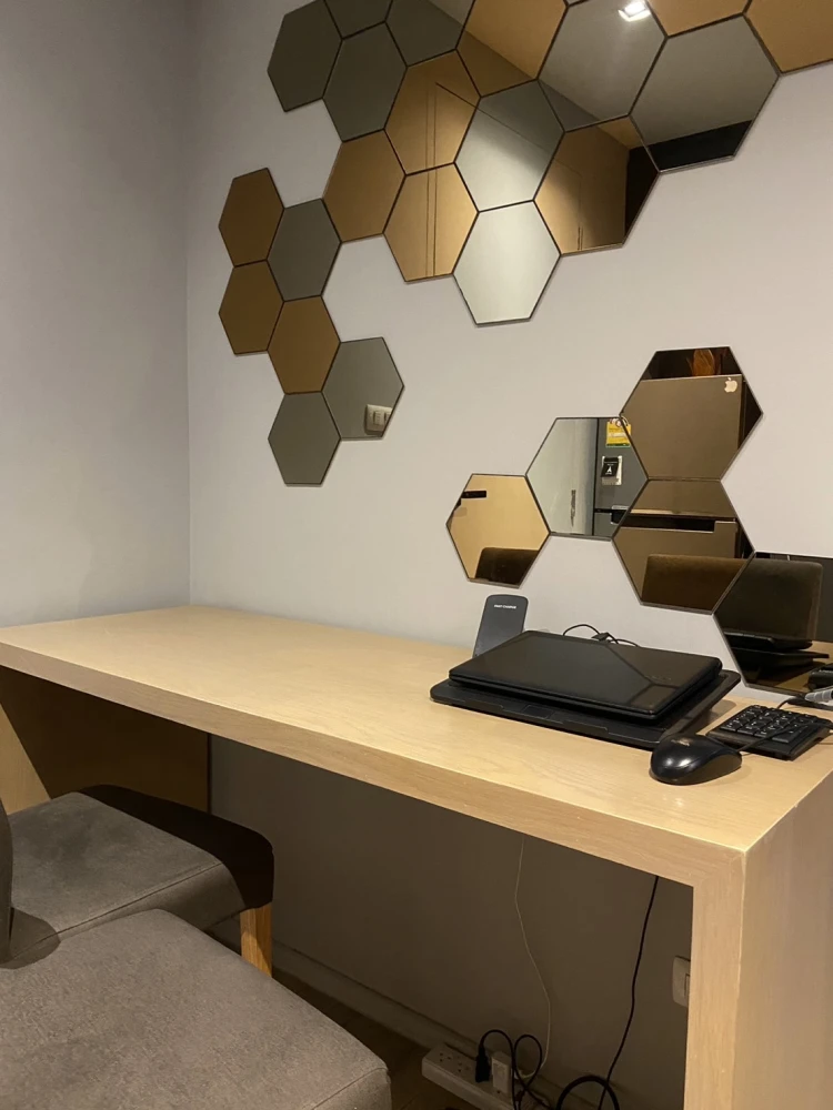 ขาย Aspen Condo laslle ห้องพร้อมอยู่ เฟอร์ครบ จองเลย