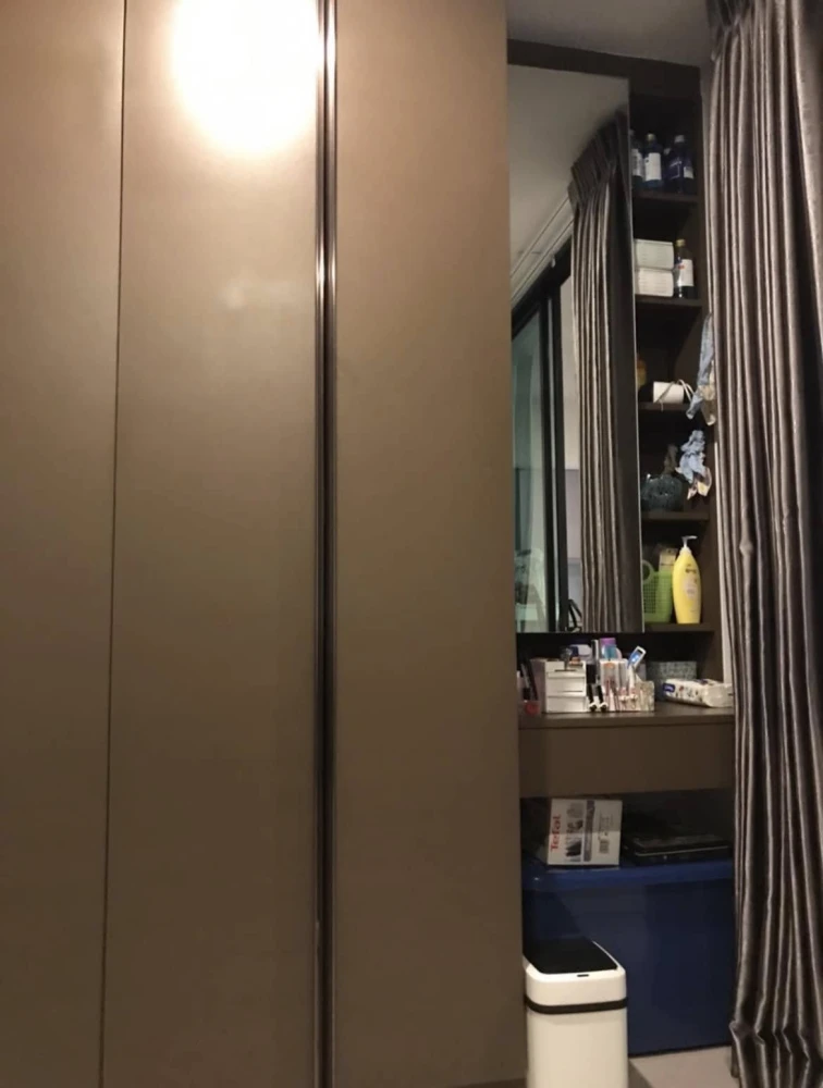 For sale: Aspire Asoke - Ratchada, size 30 sq m., 3rd floor, fully furnished, ready to move in.