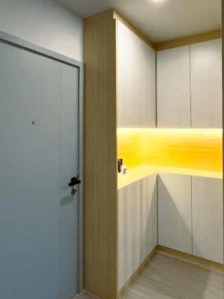 Selling Aspire Asoke - Ratchada, 6th floor, corner unit, fully furnished. Book now!