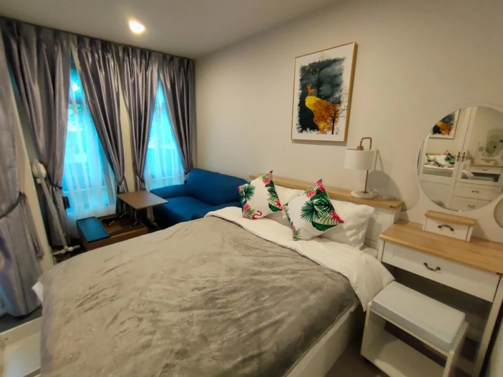 Urgent sale!! Aspire Asoke-Ratchada, 2nd floor, Building B, garden view, good for investment or living, good location, good price, don't miss it!!