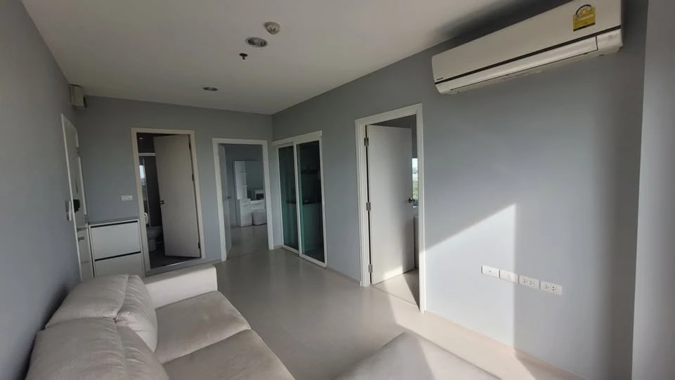For sale: ASPIRE Erawan 2 bedrooms, Chao Phraya River view, fully furnished, book now before you miss out.
