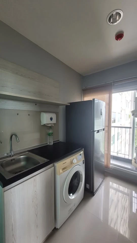 For sale: ASPIRE Erawan 2 bedrooms, Chao Phraya River view, fully furnished, book now before you miss out.