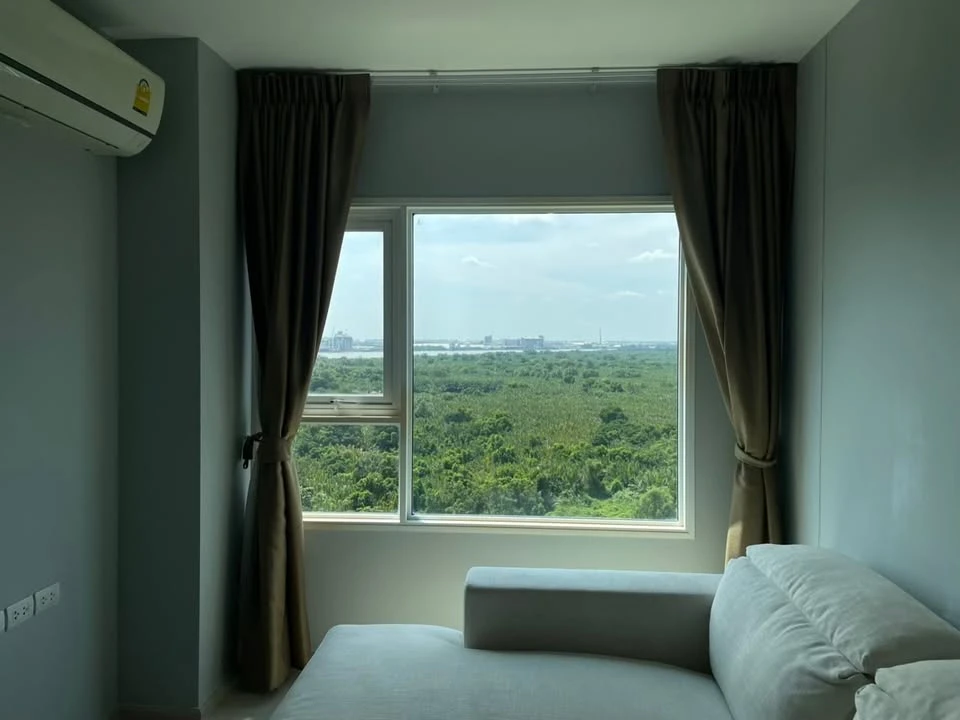 For sale: ASPIRE Erawan 2 bedrooms, Chao Phraya River view, fully furnished, book now before you miss out.