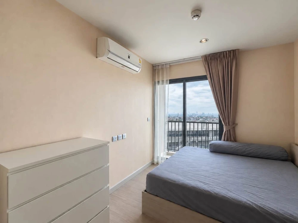 For Sale: Aspire Erawan Prime, 7th floor. A lovely, fully furnished unit—reserve it now if interested.