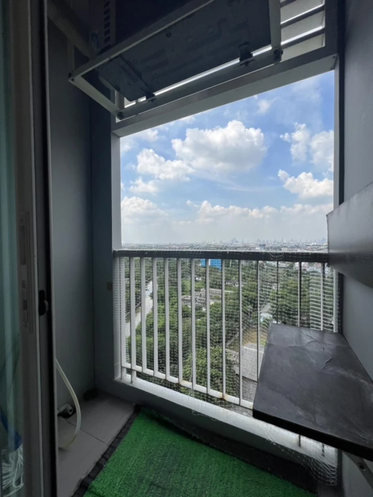 Selling ASPIRE Erawan, 15th floor, unobstructed river view, fully furnished, ready to move in. Book now!