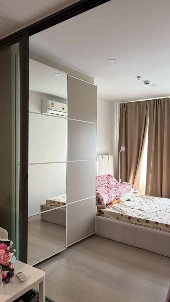 Selling Aspire Rattanathibet - Weston, 11th floor, pool view, good ventilation, not hot, good condition, no water leakage during the rainy season, qui