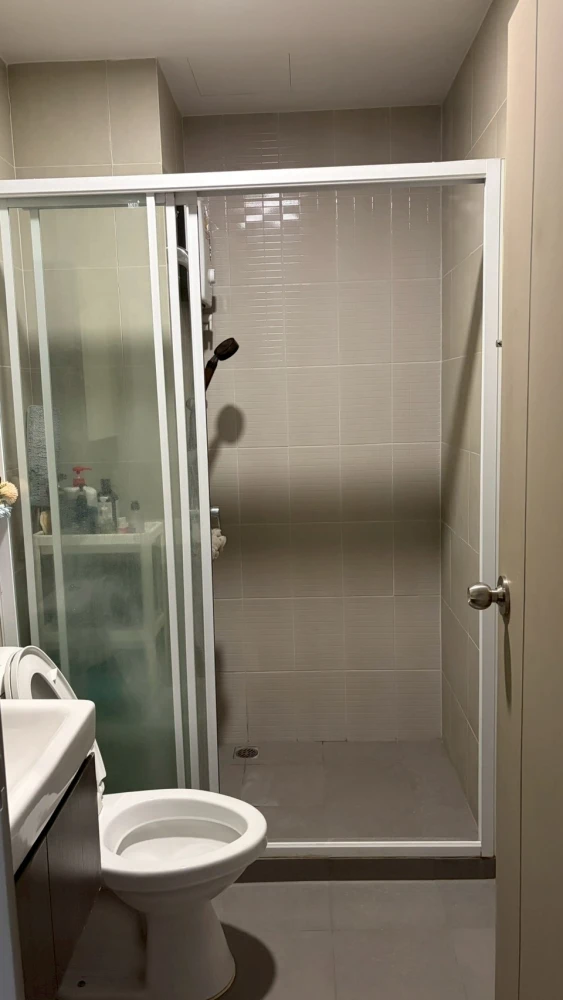 Selling Aspire Rattanathibet - Weston, 11th floor, pool view, good ventilation, not hot, good condition, no water leakage during the rainy season, qui
