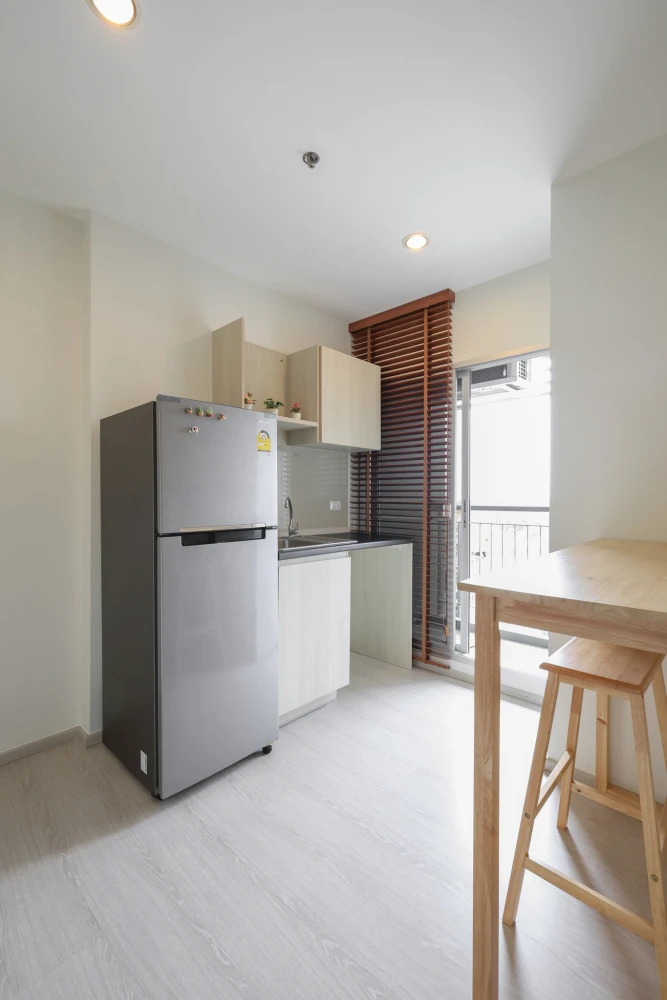 For sale: Aspire Sathorn-Taksin (Timber Zone), high floor, fully furnished, just bring your bags+++