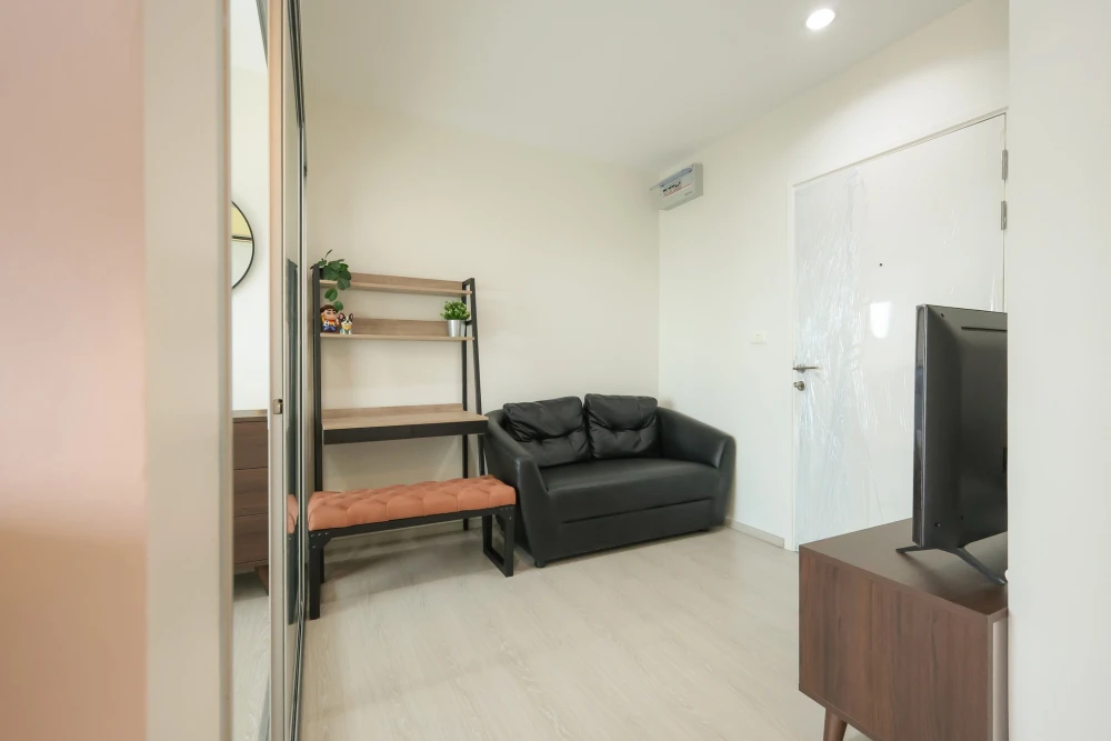 For sale: Aspire Sathorn-Taksin (Timber Zone), high floor, fully furnished, just bring your bags+++
