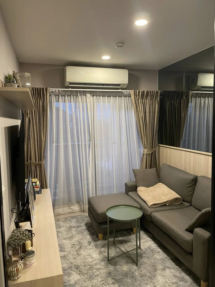 For sale: Aspire Sukhumvit-Onnut, 5th floor, river bend view, fully furnished room, nice to live in. If interested, hurry and reserve now. Don't wait.