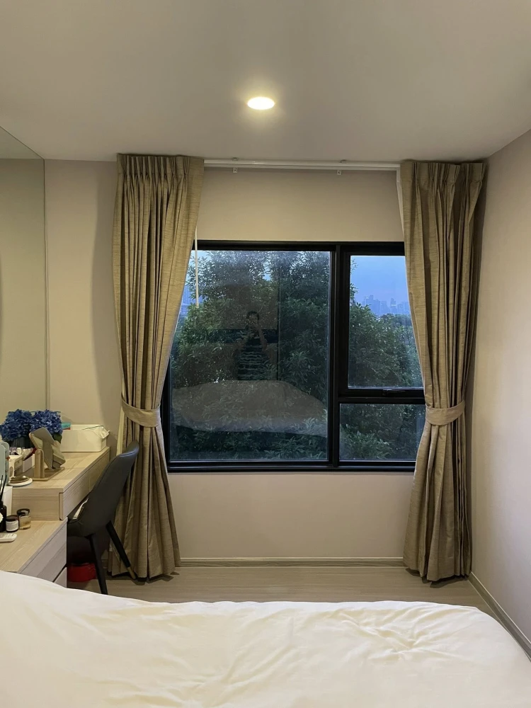 For sale: Aspire Sukhumvit-Onnut, 5th floor, river bend view, fully furnished room, nice to live in. If interested, hurry and reserve now. Don't wait.