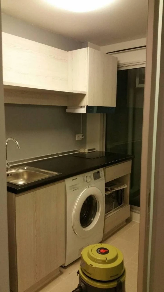 For sale: Aspire Wutthakat, 8th floor, swimming pool view, fully furnished, nice to live in, reserve now, don't miss out.
