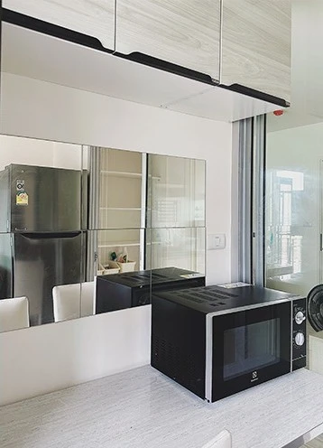 For sale: Aspire Ratchadaphisek 2, 21st floor, very high, great breeze, north facing, cool and comfortable all day, reserve now.
