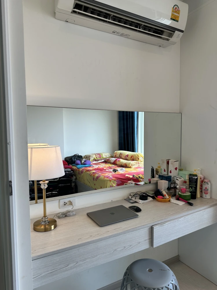 For sale: Aspire Erawan, city view, airy, no buildings blocking the view, with built-in furniture, ready to move in, don't miss it.
