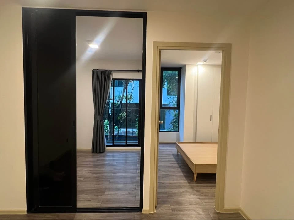 For sale: Atmoz Chaengwattana, large room, 2 bedrooms, 1 bathroom, full of amenities, very worth booking.
