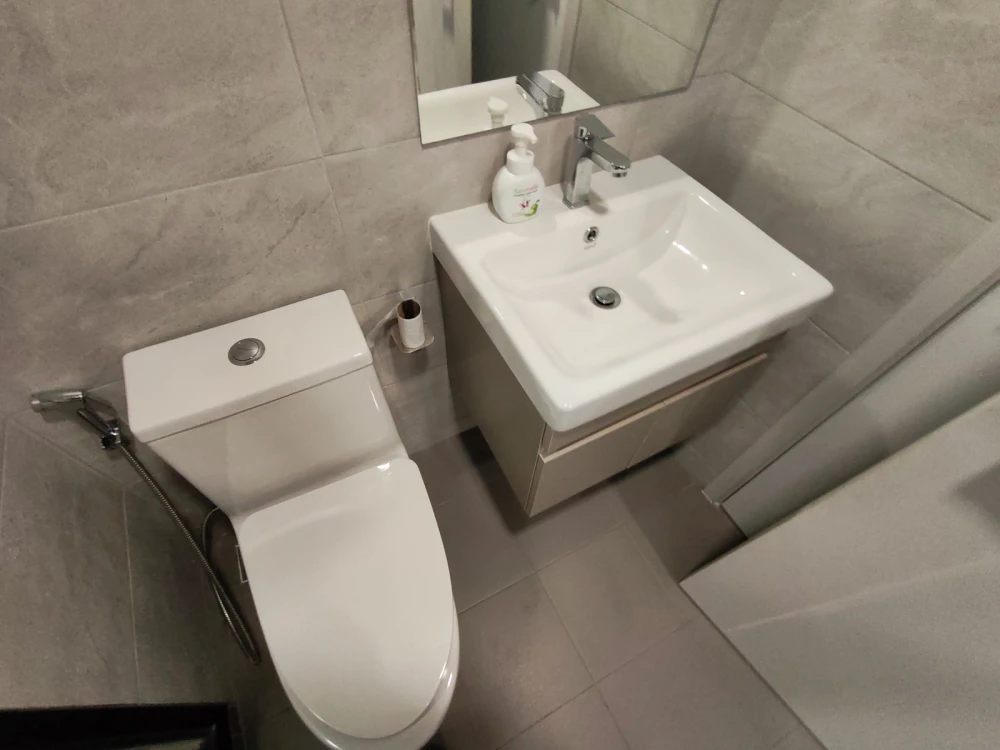 For sale: Atmoz Flow Minburi, 5th floor, great view, fully furnished and ready to move in. Book now—don’t wait!