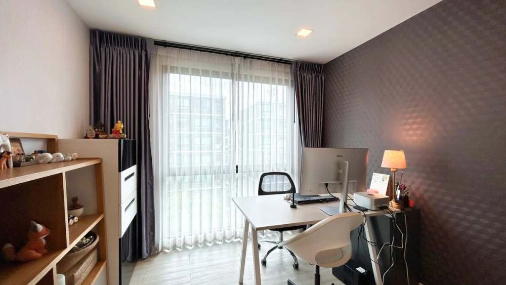 For Sale: Atmoz Ladprao 71, 6th floor. Beautiful view, fully furnished, and inviting. Act fast—reserve it now!