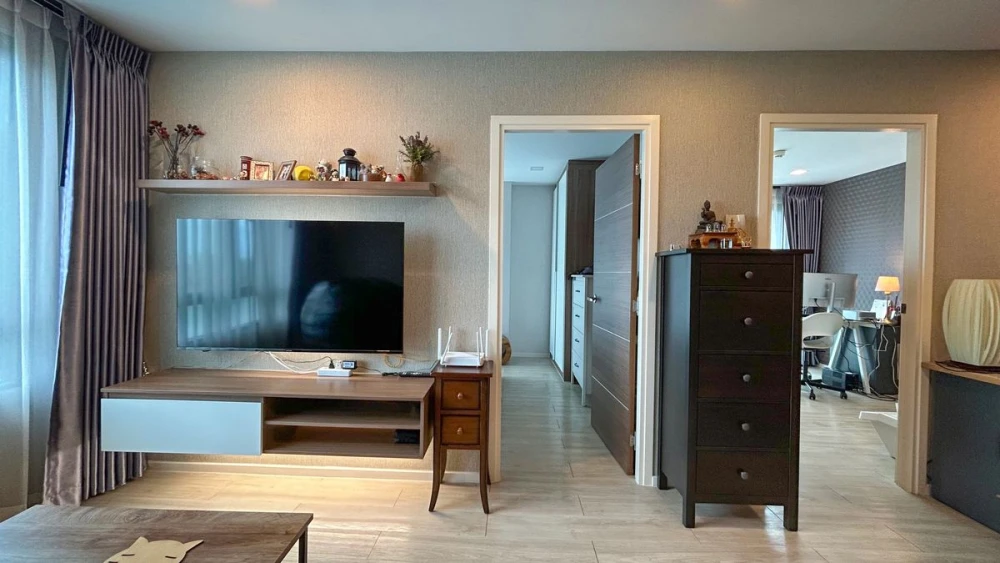 For Sale: Atmoz Ladprao 71, 6th floor. Beautiful view, fully furnished, and inviting. Act fast—reserve it now!