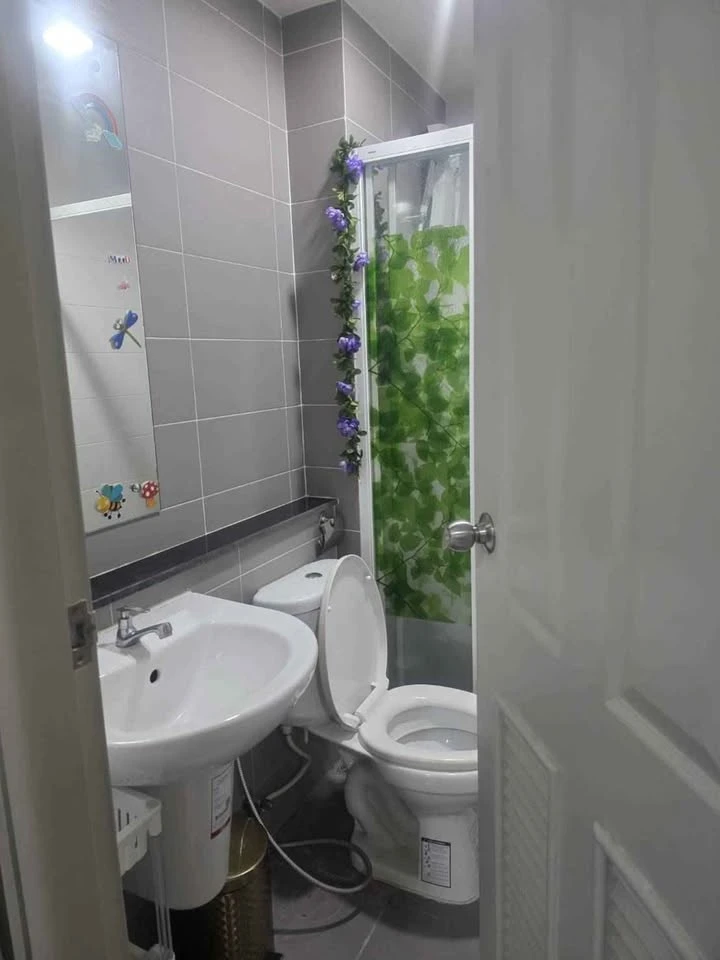 Selling a great-living unit at B-Loft Sukhumvit 115, 3rd floor, in a fantastic location with convenient transportation. Fully furnished.Don't miss out