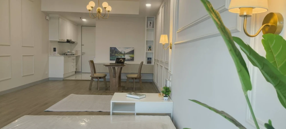 Baan-Nonsi condo for sale. Spacious room with ample usable space, high-quality built-in furniture, and a coordinated interior design. Don't miss out!