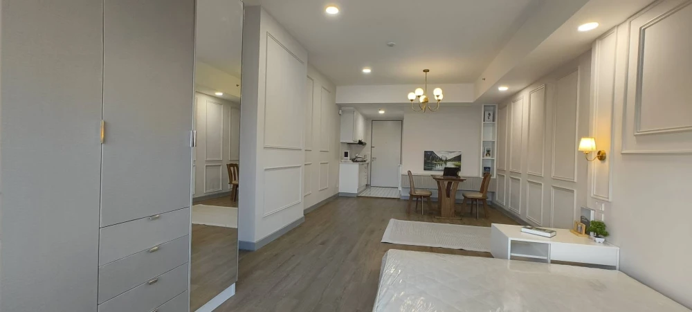 Baan-Nonsi condo for sale. Spacious room with ample usable space, high-quality built-in furniture, and a coordinated interior design. Don't miss out!
