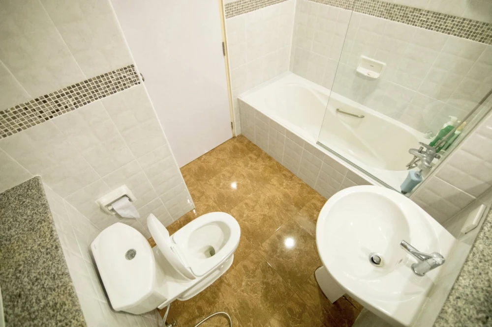 Baan-Nonsi Studio for sale, spacious living space, great location, fully furnished, reserve now!