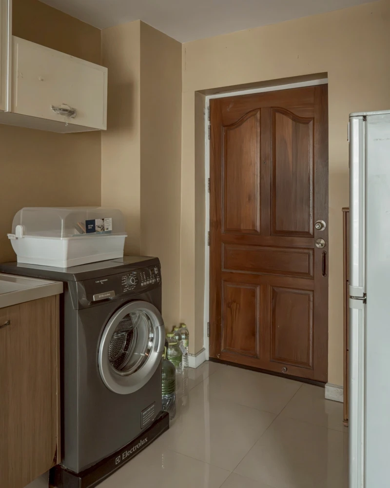 For sale Baan Pathumwan, spacious room, lots of usable space, decorated in a controlled tone, comes with complete facilities, don't miss it.
