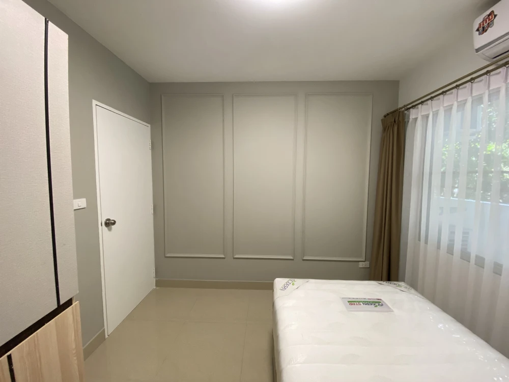 For sale Baan Suan Thon PhutthaBucha 47, spacious room, lots of usable space, comes with complete furniture, good like this, reserve now.