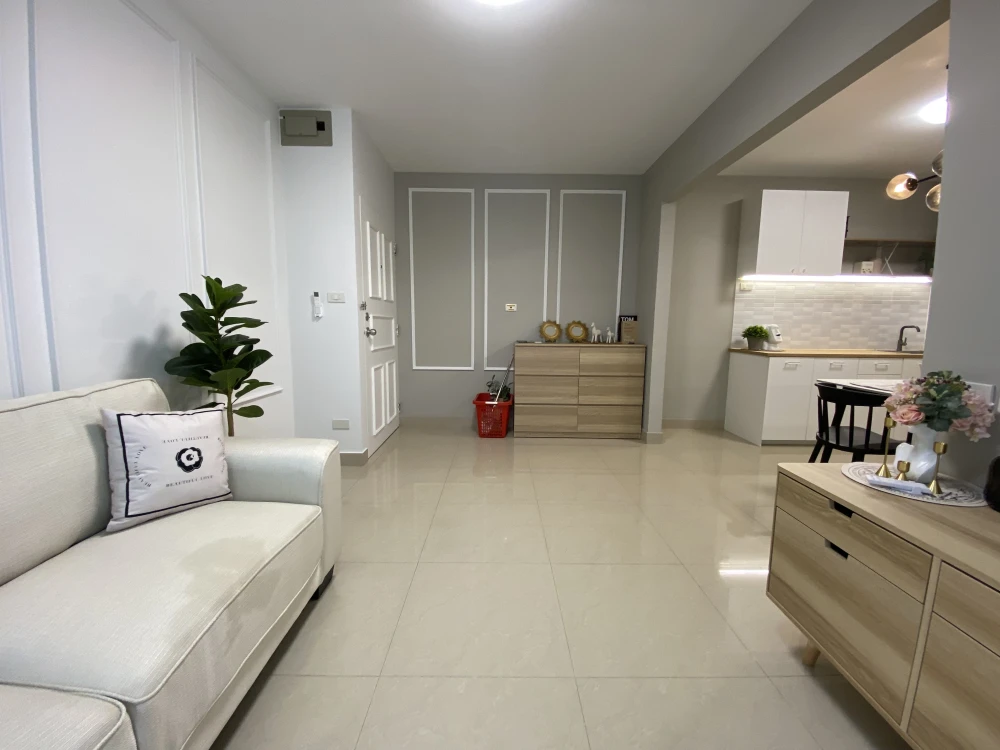 For sale Baan Suan Thon PhutthaBucha 47, spacious room, lots of usable space, comes with complete furniture, good like this, reserve now.