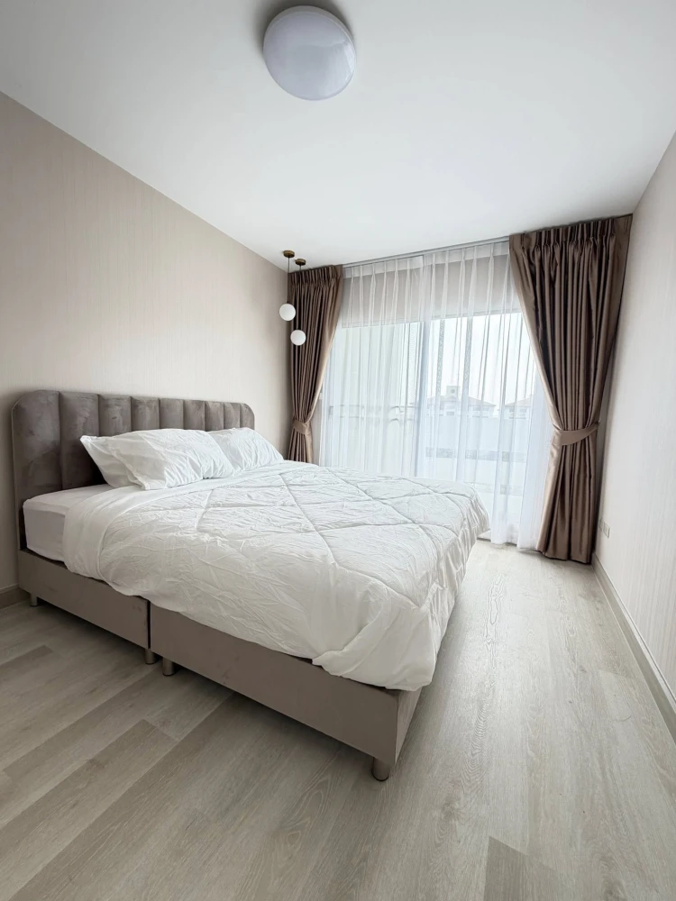 Selling 47 comfortable and furnished apartments at Baan Suan Thon PhutthaBucha. Spacious and comfortable, located on low floors. Book now!