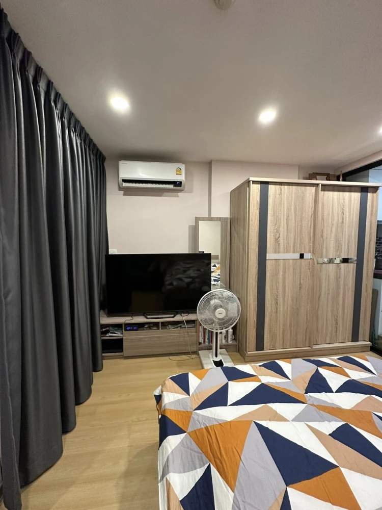 Selling/rent Bangkok Horizon Lite @ Phetkasem 48, 5th floor, Building A, *pool view*, fully furnished, ready to move in.