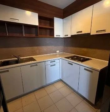 Belle Park Residence for sale: 2 bedrooms, spacious living area, beautiful city views, excellent location. Don't miss out!