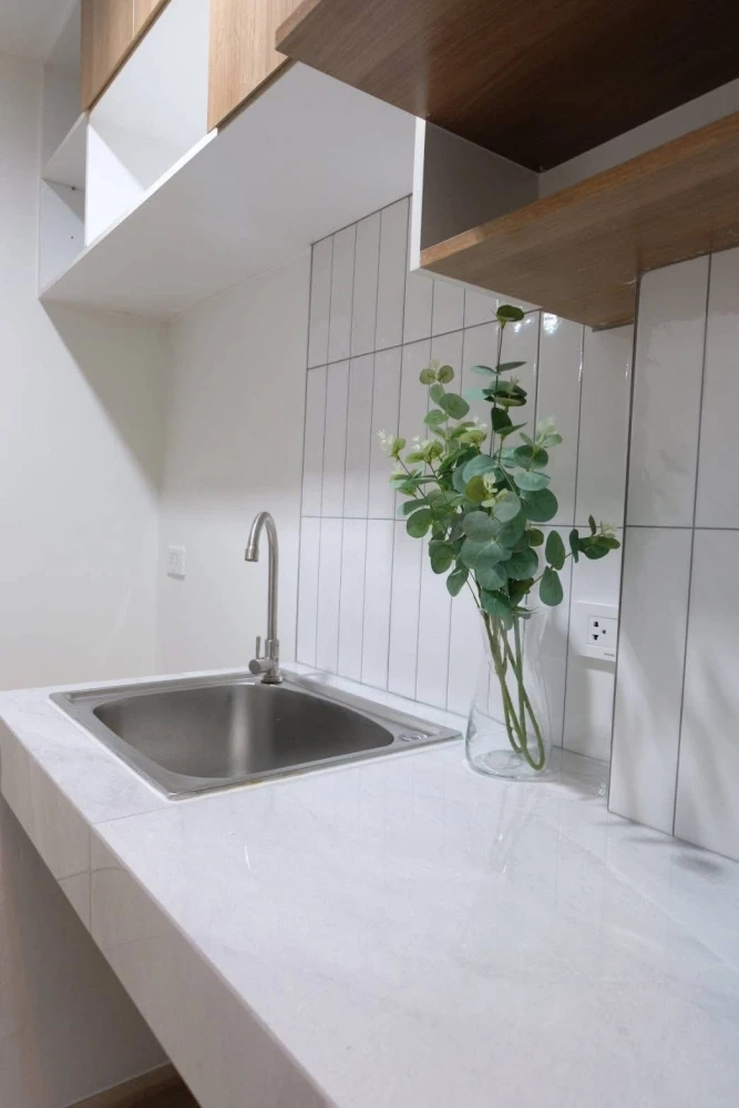 Beston Condo 2 for sale, 1 bedroom, 1 bathroom, fully furnished, decorated in a theme. Reserve now!