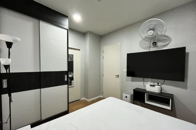 ขาย Bleisure Charan 96/1 ชั้น 2 พร้อมเฟอร์และเครื่องใช้ไฟฟ้าครบ จองเลย