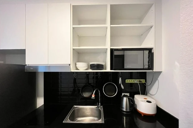 ขาย Bleisure Charan 96/1 ชั้น 2 พร้อมเฟอร์และเครื่องใช้ไฟฟ้าครบ จองเลย
