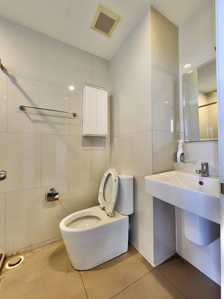 ขาย Blossom Condo @Fashion ห้อง Duplex ชั้น 18 วิวสวย โปร่ง โล่ง ไม่บล็อก เพดานสูง สนใจจองเลย