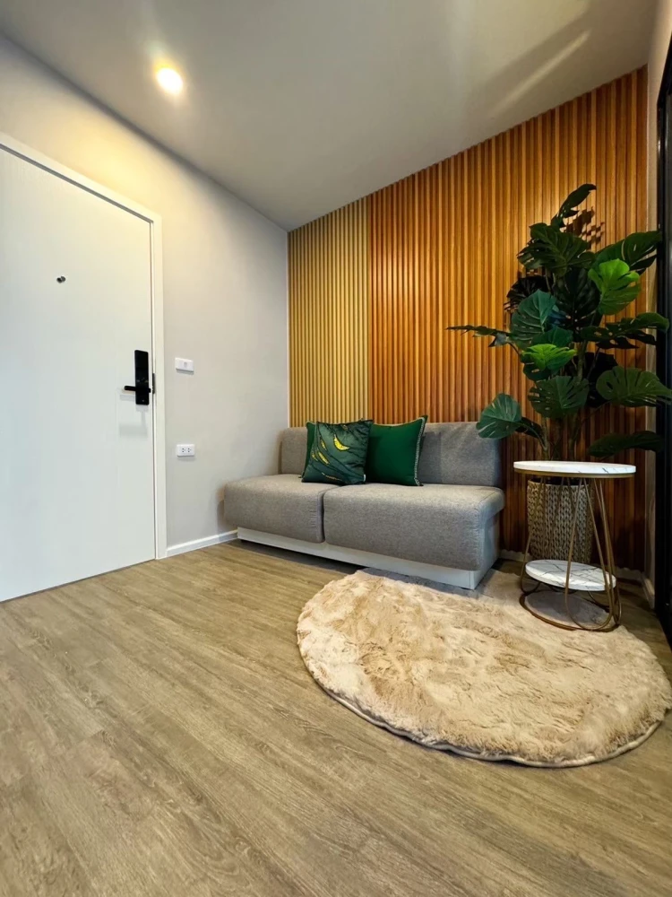 Selling beautiful and comfortable condos at Blue Sukhumvit 89. Fully furnished. Book now!