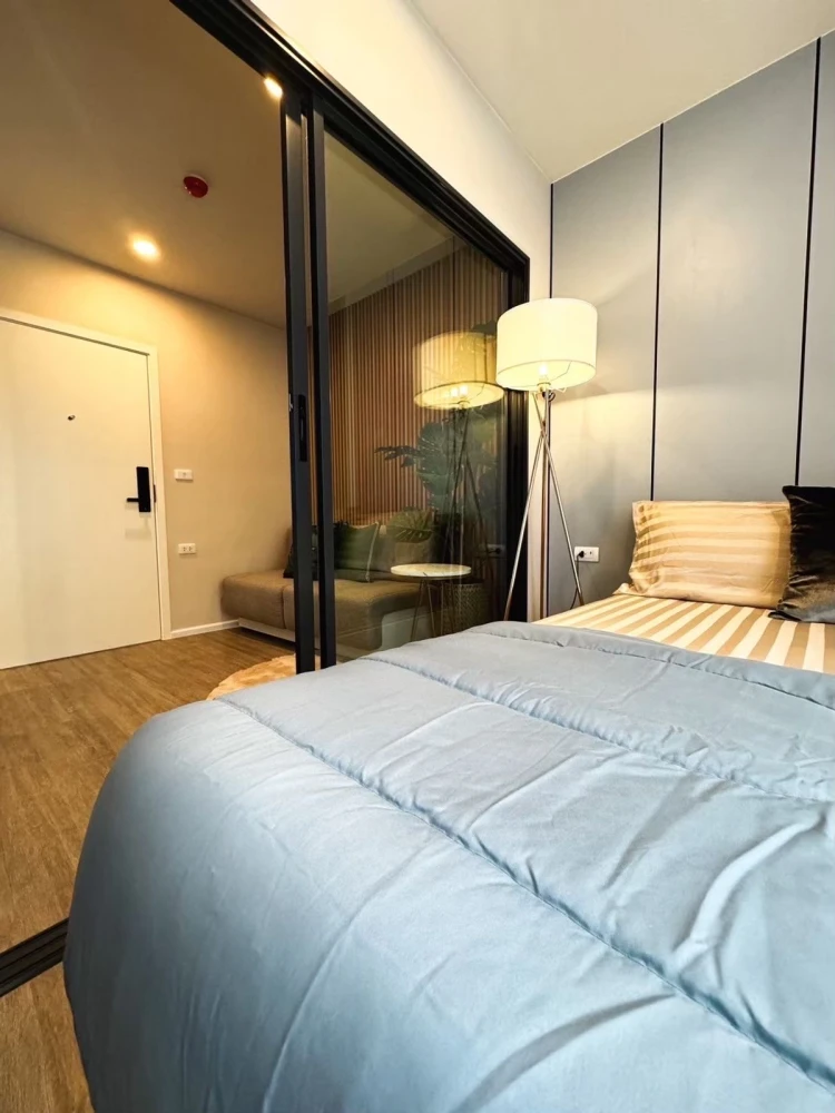 Selling beautiful and comfortable condos at Blue Sukhumvit 89. Fully furnished. Book now!