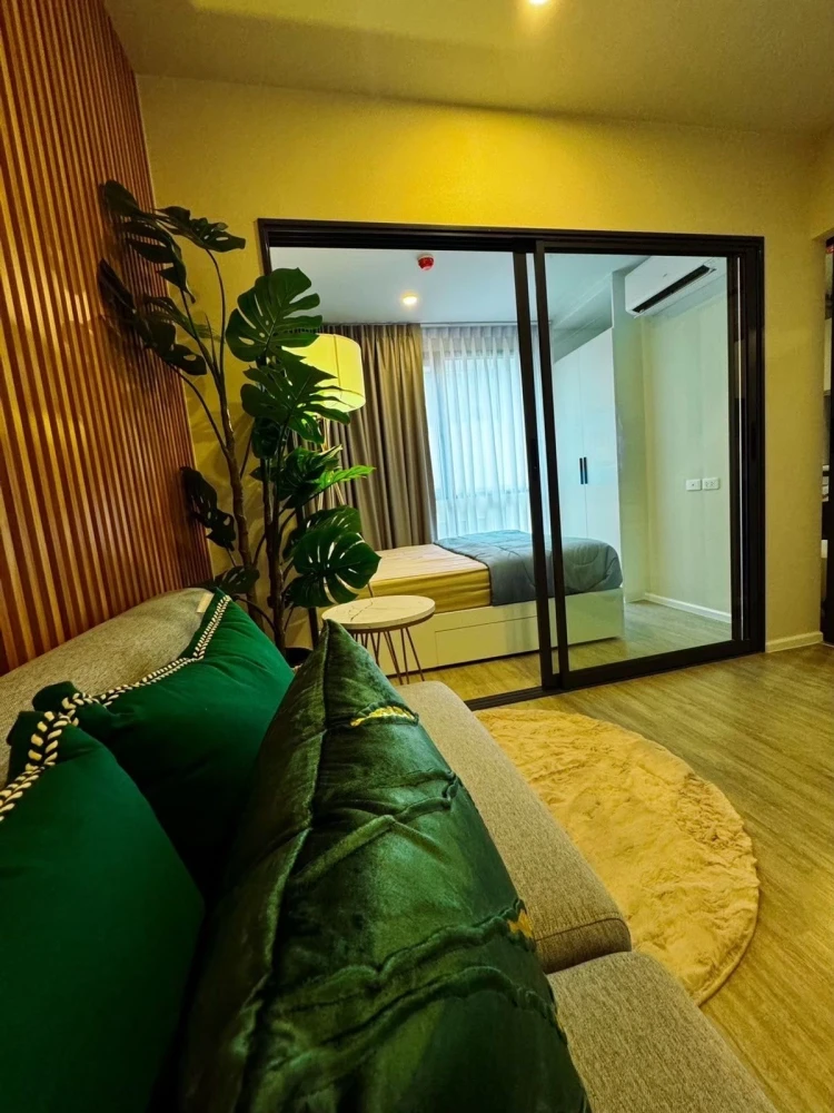 Selling beautiful and comfortable condos at Blue Sukhumvit 89. Fully furnished. Book now!