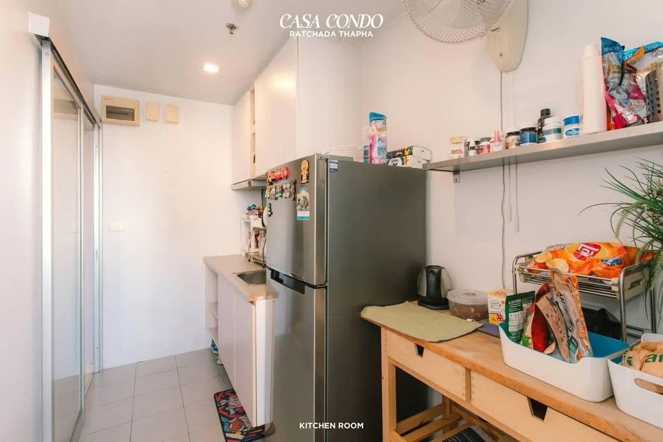 For sale CASA CONDO Ratchada-Tha Phra, complete furniture and electrical appliances. Decorated and ready to move in. Book now.