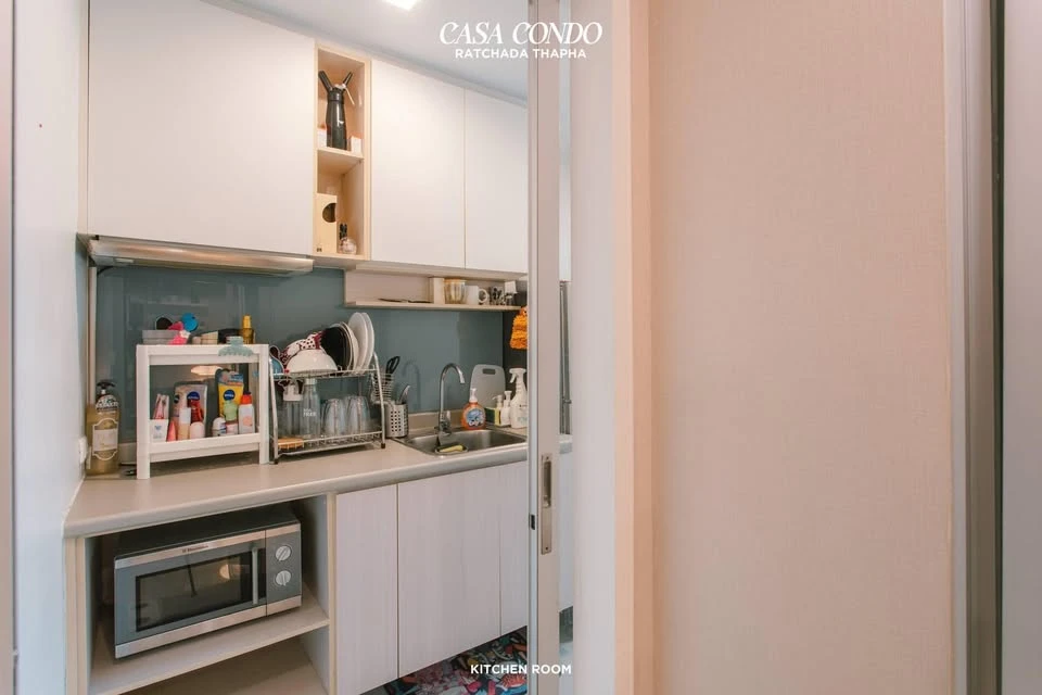 For sale CASA CONDO Ratchada-Tha Phra, complete furniture and electrical appliances. Decorated and ready to move in. Book now.