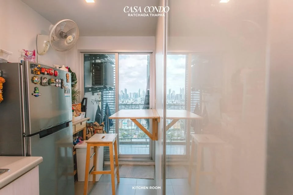 For sale CASA CONDO Ratchada-Tha Phra, complete furniture and electrical appliances. Decorated and ready to move in. Book now.