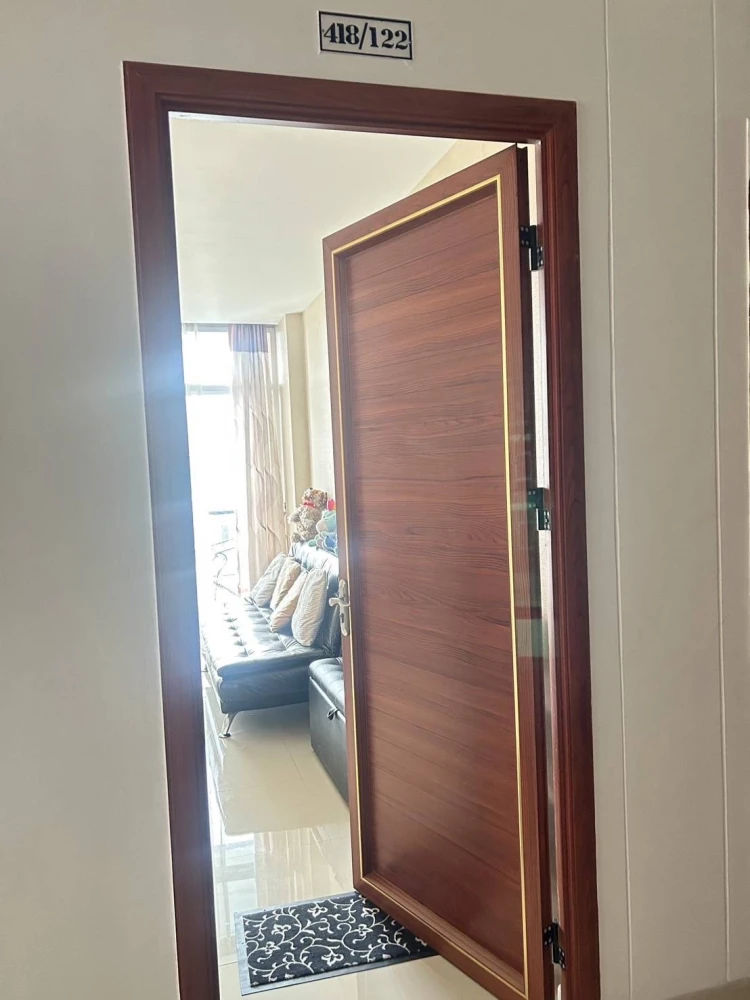 For sale: CC Condominium 1, 1 bedroom, 1 bathroom, good location, fully furnished, don't miss out.
