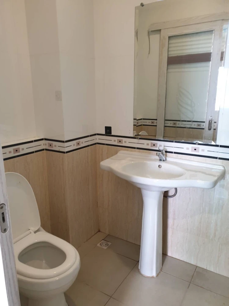 For sale: CC Condominium 2, 1 bedroom, 1 bathroom, 4th floor, fully furnished, reserve now.