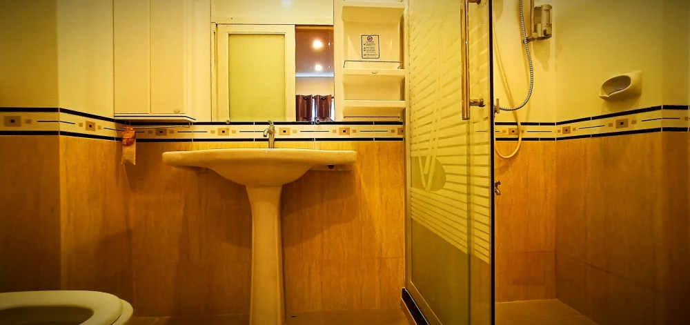 For sale: CC Condominium 2, 1 bedroom, 1 bathroom, fully furnished, great location, reserve now!