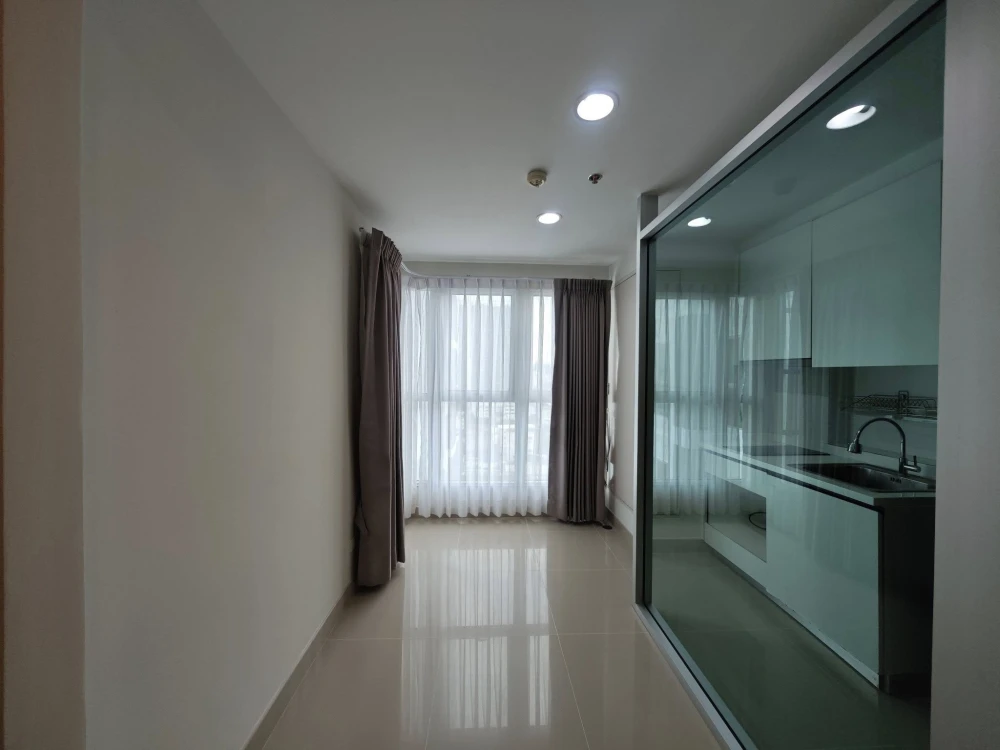Centric Ratchada-Suthisan for sale, 1 bedroom, 1 bathroom, plenty of usable space, good location, reserve now.